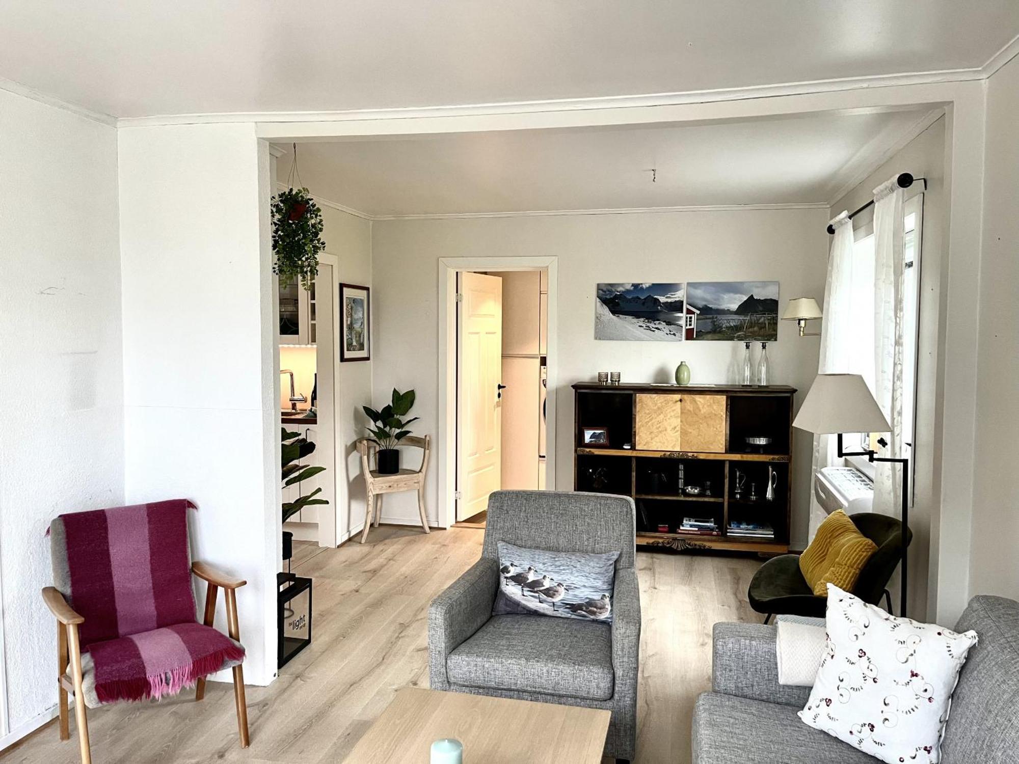Koselig Nyrestaurert Hus Med Flott Utsikt! Villa Reine Exterior photo